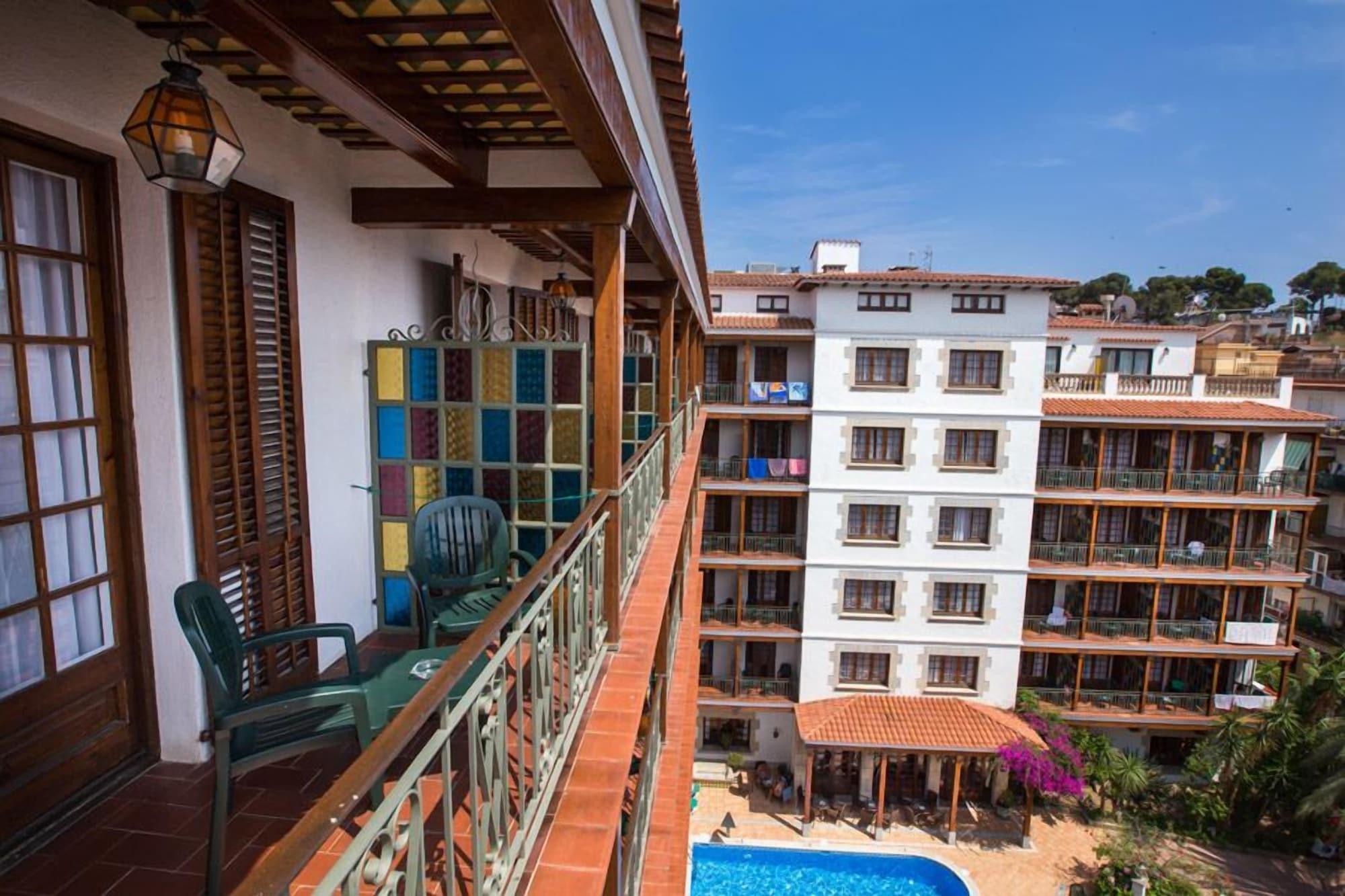 Hotel La Carolina Lloret de Mar Exterior photo